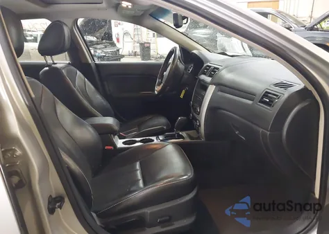 2010 Mercury Milan Premier from USA, damaged, VIN 3MEHM0JG7AR639074